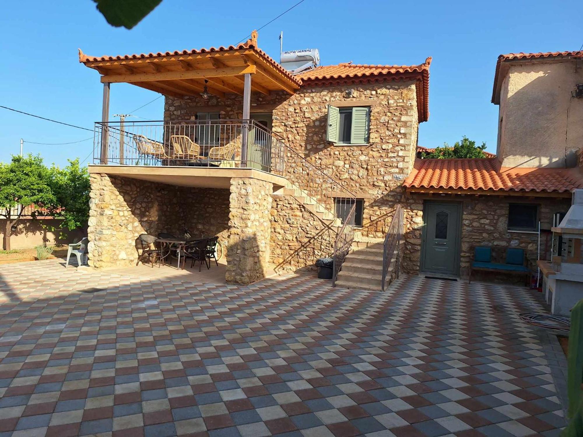 Villa Alonia กาลามาตา ภายนอก รูปภาพ